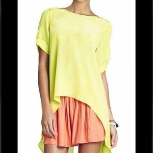 BCBG Catarina 100% Silk Blouse Lemongrass Size Small